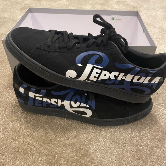 Puma x Pepsi special edition suede classics. - Picture 2 of 3